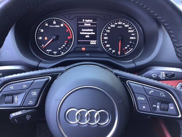 Q2 sport 1.4 TFSI NAV/LED/SHZ KLIMA LED NAVI ALU