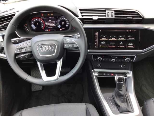 Q3 advanced 35 TFSI S-tronic LED/2-Zonen KLIMA A