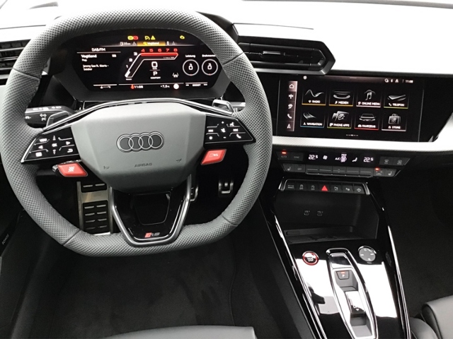 RS3 Limousine 2.5 TFSI quattro S-tronic SONOS KL