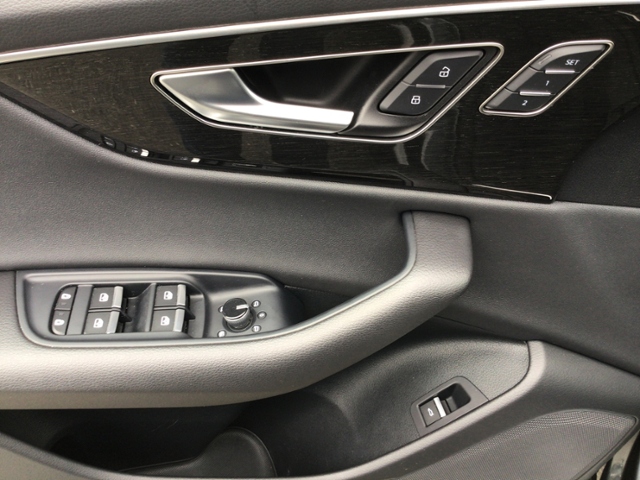 Q8 50TDI qua S line/Standh/360Kam/Sitzlüftung qu