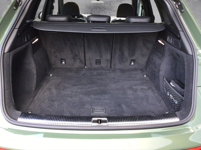 Q5 45TFSI qua edition one S line/Matrix/Business