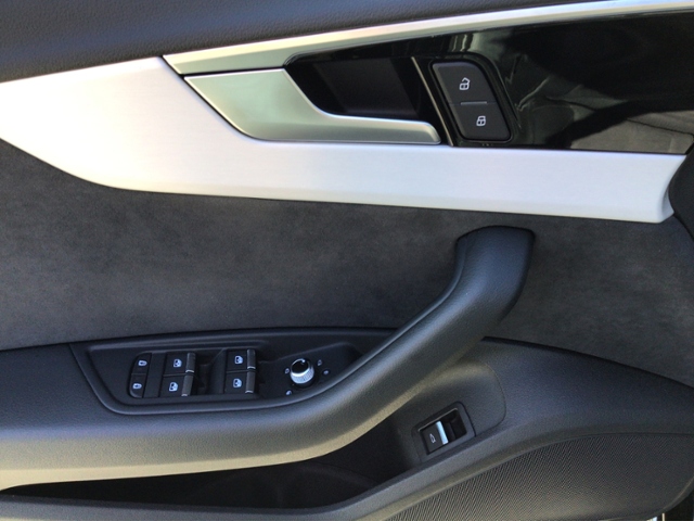 A4 Avant S line 40 TDI quattro S-tronic KLIMA NA