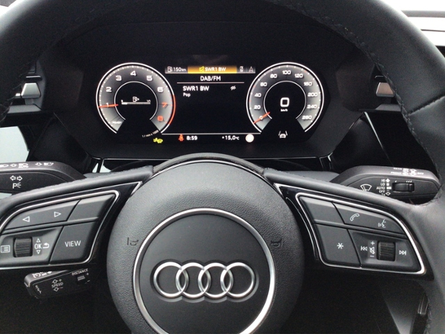 A3 allstreet 35TFSI Navi/AHK/Matrix/HuD/Leder/AC