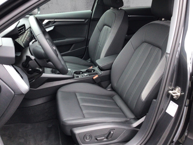 A3 allstreet 35TFSI Navi/AHK/Matrix/HuD/Leder/AC