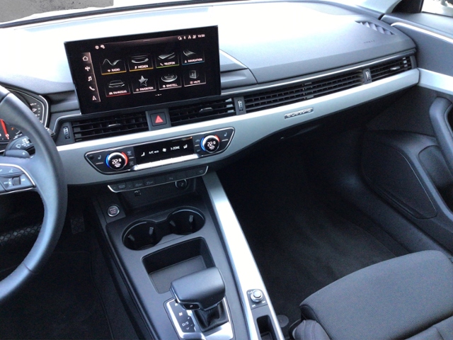 A4 Avant S line 40TDI qua S tron/Navi/HuD/RFK/LE