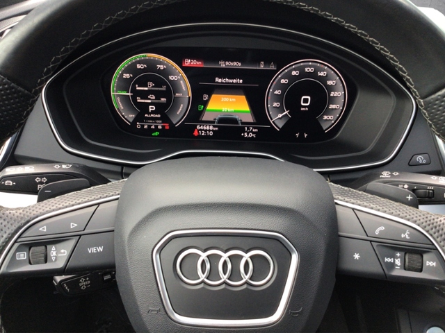 Q5 Sportback S line 55 TFSIe quattro S-tronic KL