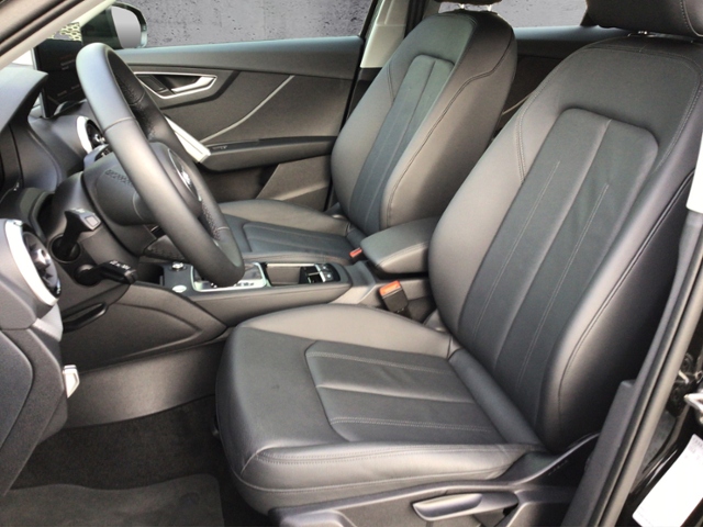 Q2 advanced 40 TFSI quattro S-tronic KLIMA LED L