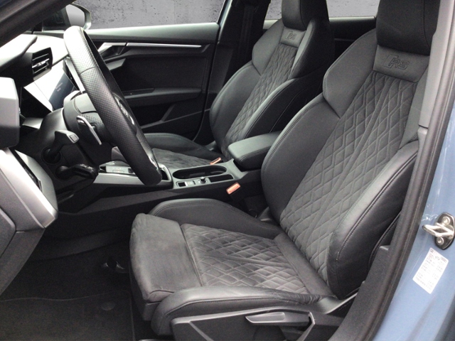 RS3 Sportback 2.5 TFSI quattro S-tronic DCC/HUD/