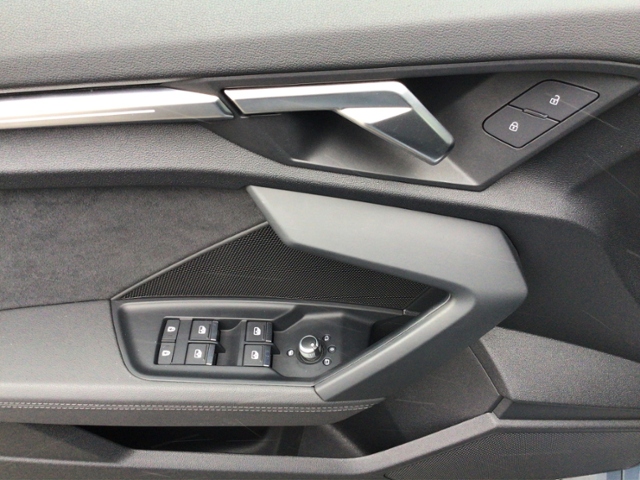 RS3 Sportback 2.5 TFSI quattro S-tronic DCC/HUD/