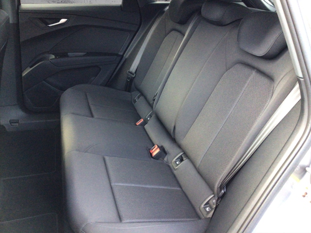 Q4 e-tron 45 quattro STH/SHZ KLIMA LED ALU