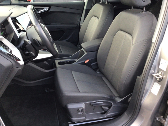 Q4 e-tron 45 quattro STH/SHZ KLIMA LED ALU