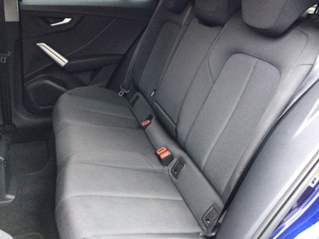 Q2 advanced 35 TFSI S-tronic Parken KLIMA LED AL