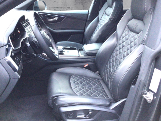 SQ8 4.0 TFSI quattro S-tronic KLIMA LED NAVI ALU
