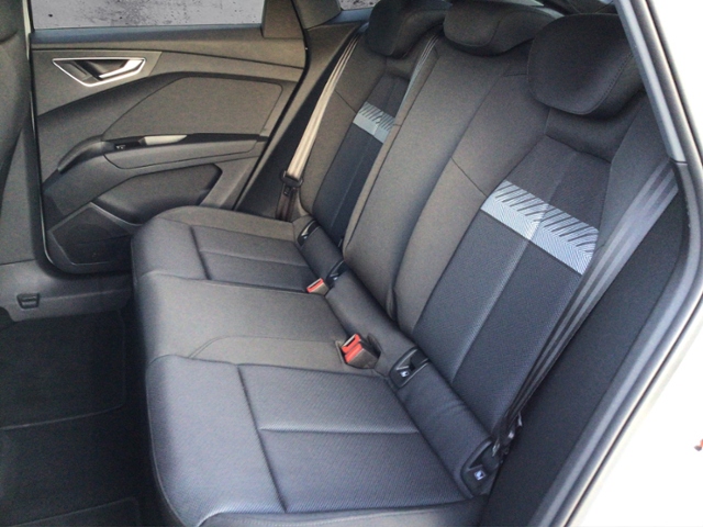 Q4 Sportback e-tron S-line 40 MATRIX/ACC/NAV/STH