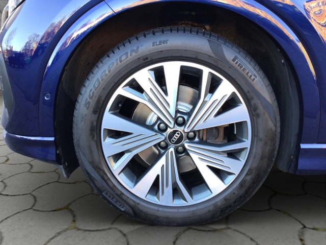 Q4 e-tron 35 Assistenz+/STH/NAV KLIMA LED