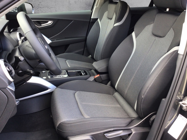 Q2 advanced 35 TFSI S-tronic Parken KLIMA LED AL