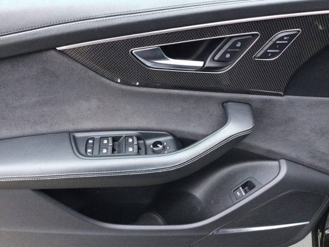 SQ8 4.0 TFSI quattro Tiptronic KLIMA LED NAVI LE