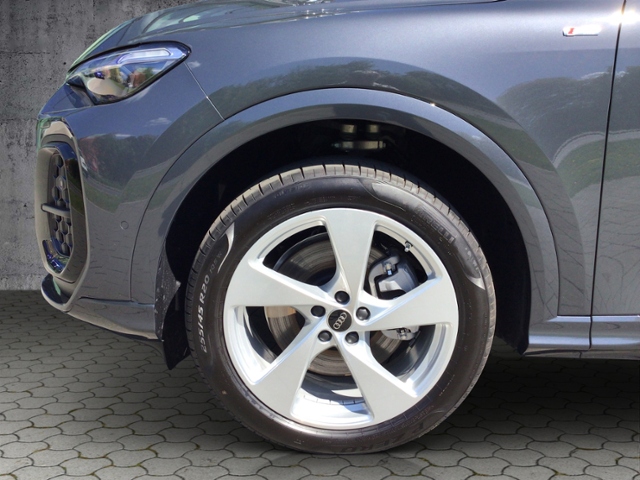 Q5 Sportback TDI quattro S line/Tech+/LED+/ASG 3