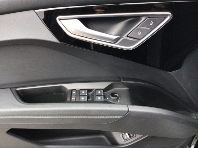 Q4 Sportback e-tron 40 STH/SHZ/GRA KLIMA LED LED