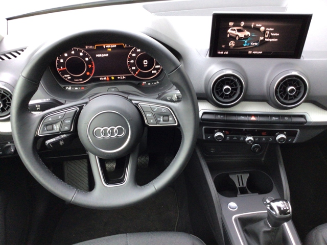 Q2 advanced 35 TFSI NAV/SHZ/Parken KLIMA LED NAV