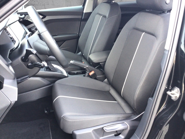 A1 Sportback 25 TFSI S-tronic S-LINE/NAV/SHZ