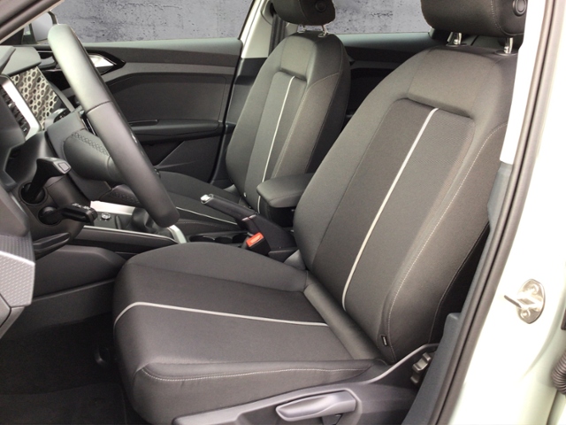 A1 Sportback advanced 30 TFSI 2-Zonen/SHZ KLIMA 