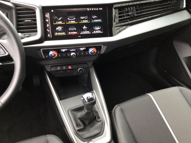 A1 Sportback advanced 30 TFSI 2-Zonen/SHZ KLIMA 