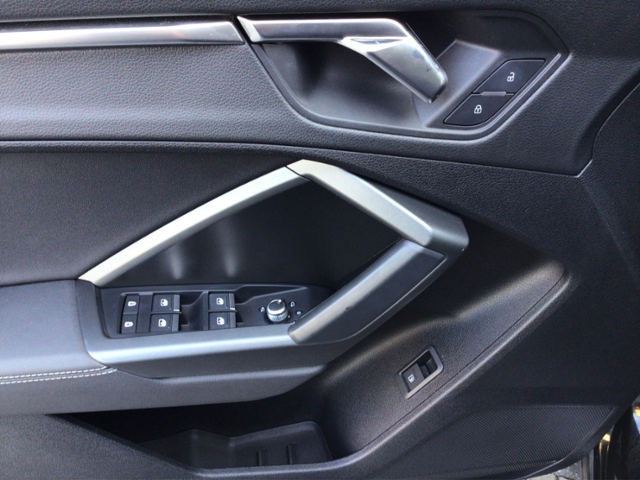 Q3 Sportback S line 45 TFSIe S-tronic Business K