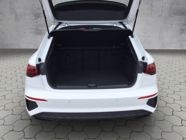 A3 Sportback 45 TFSIe S-LINE/LED/RFK/NAV
