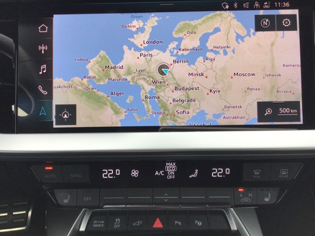 A3 Sportback 45 TFSIe S-LINE/LED/RFK/NAV