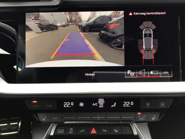 A3 Sportback 45 TFSIe S-LINE/LED/RFK/NAV