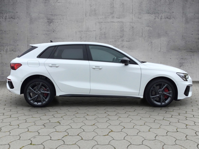 A3 Sportback 45 TFSIe S-LINE/LED/RFK/NAV