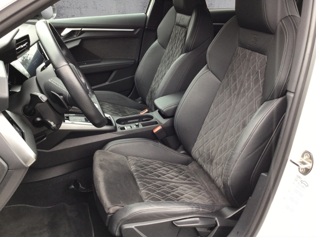 A3 Sportback 45 TFSIe S-LINE/LED/RFK/NAV