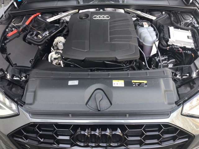 A4 Avant 40TDI S-tron 5JG/S-LINE/PANO/EL.HECKKL.