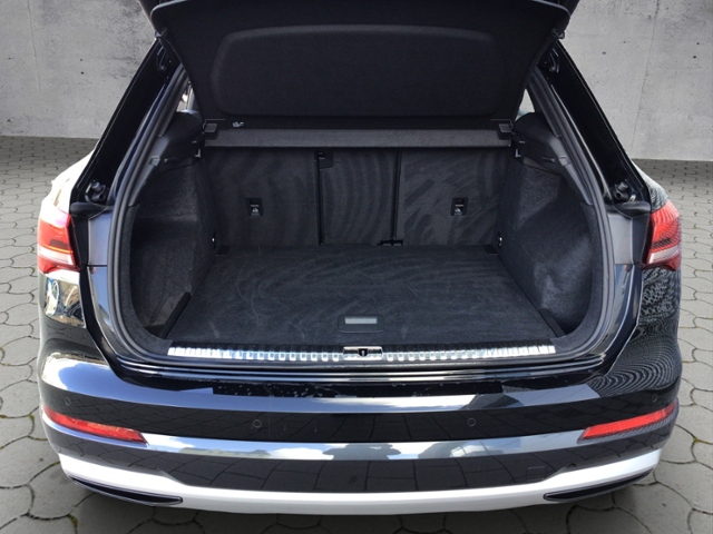 Q3 advanced 35TFSI S tronic/Navi/RFK/ACC KLIMA