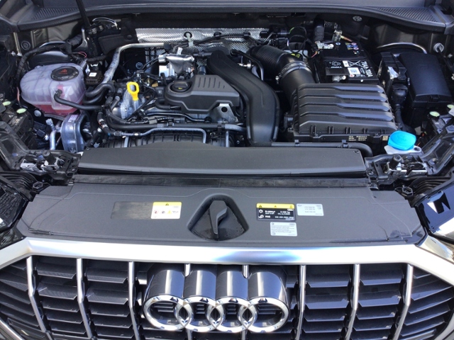 Q3 advanced 35TFSI S tronic/Navi/RFK/ACC KLIMA