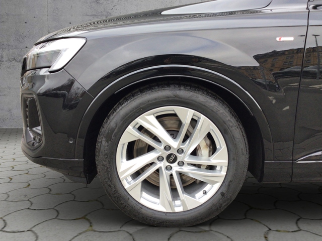 Q7 55TFSIe qua Tiptr. S-LINE/AHK/MATRIX/HUD/PANO