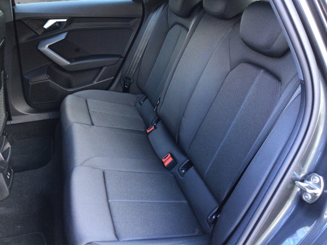 A3 Sportback 35 TFSI S-tronic 5JG/NAV/LED/VC+