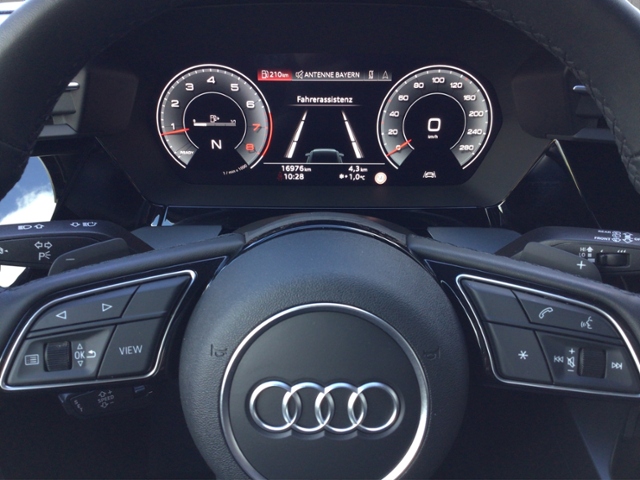 A3 Sportback 35 TFSI S-tronic 5JG/NAV/LED/VC+