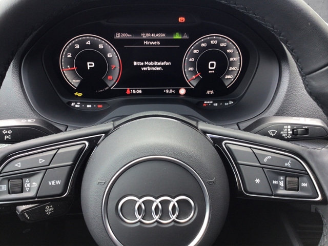 Q2 35 TFSI S-tronic S-LINE/5JG/NAV/AMBIENTE