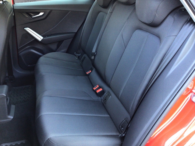 Q2 35 TFSI S-tronic PDC/AUX/ZV/ISOFIX