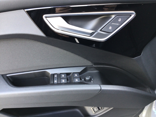 Q4 e-tron 35 55kWh GLANZPAKET/RFK/ACC