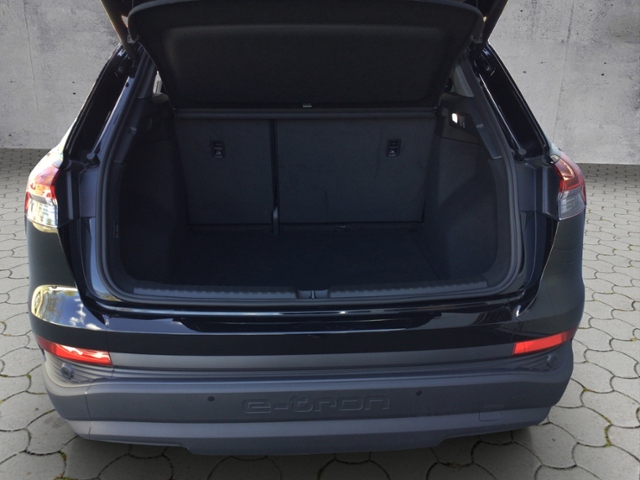Q4 e-tron 45 quattro 82kWh 5JG/STH/AHK/3-ZONEN