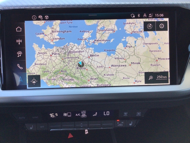 Q4 e-tron 45 quattro 82kWh 5JG/STH/AHK/3-ZONEN