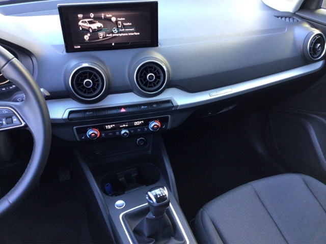 Q2 advanced 35 TFSI 5JG/AHK/VC