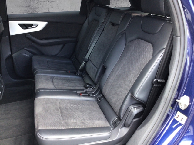 Q7 50TDI qua S-tron S-LINE MATRIX/HUD/PARKEN