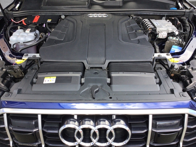 Q7 50TDI qua S-tron S-LINE MATRIX/HUD/PARKEN