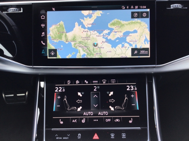 Q7 50TDI qua S-tron S-LINE MATRIX/HUD/PARKEN