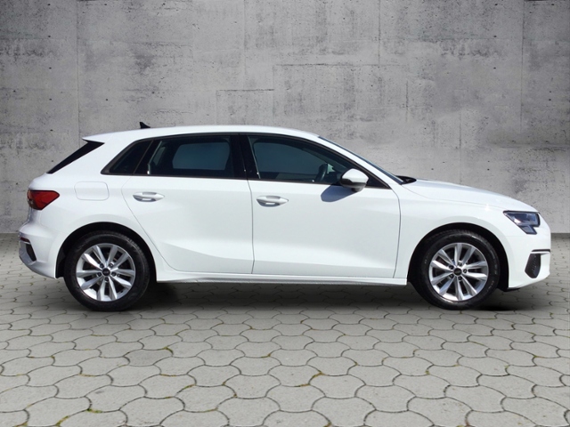 A3 Sportback 30 TFSI S-tronic AHK/LED/SHZ/GRA/PD