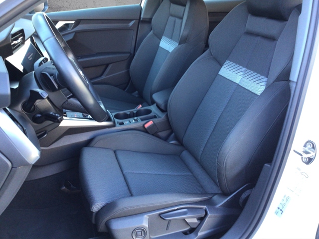 A3 Sportback 30 TFSI S-tronic AHK/LED/SHZ/GRA/PD